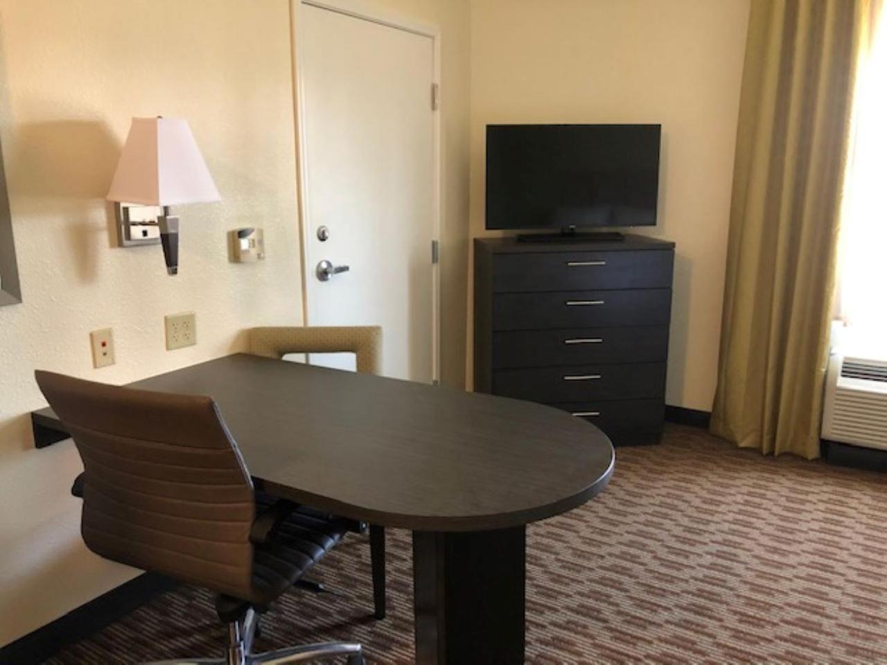 Candlewood Suites Fort Wayne - Nw By Ihg Exterior photo