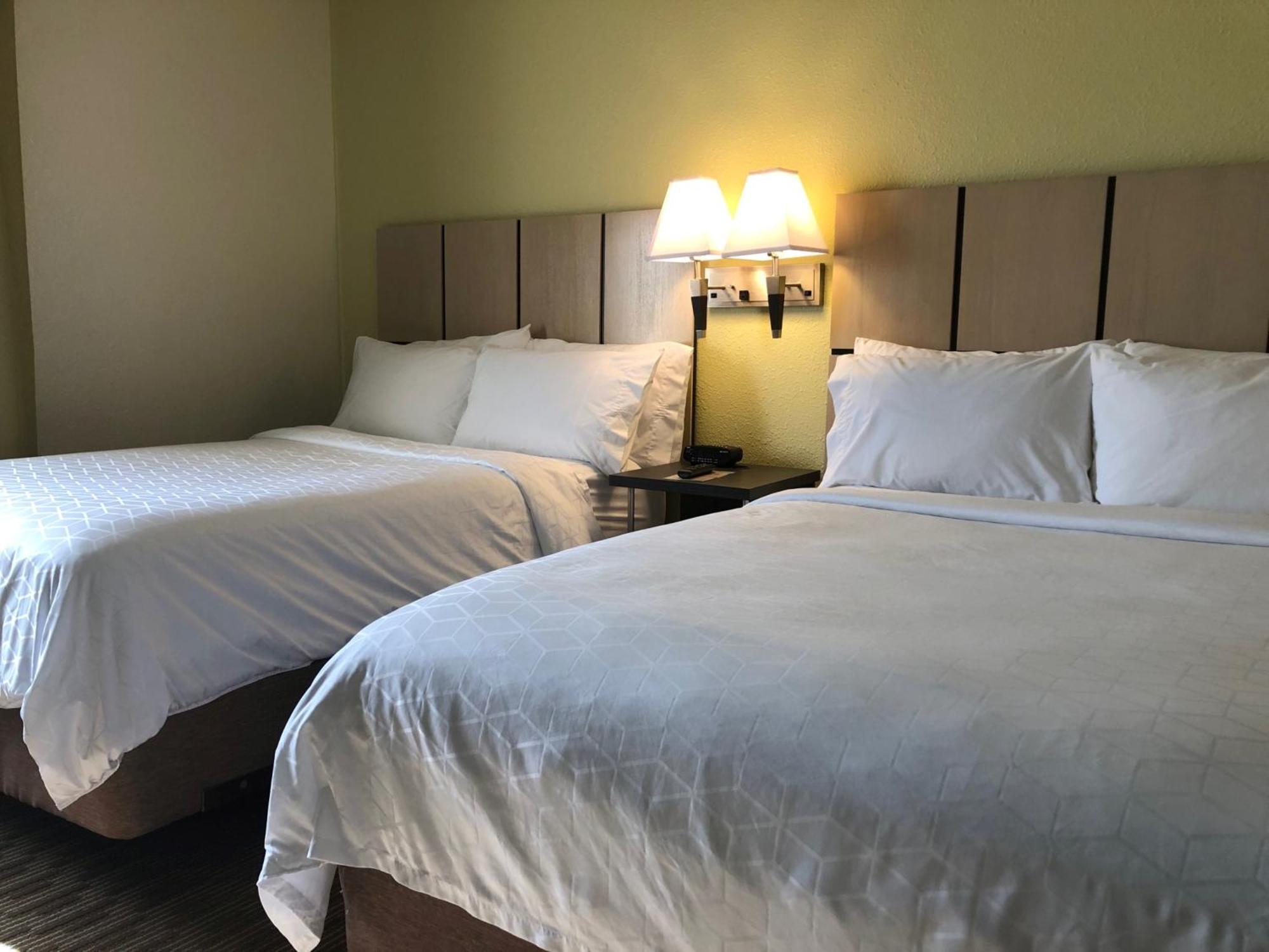 Candlewood Suites Fort Wayne - Nw By Ihg Exterior photo