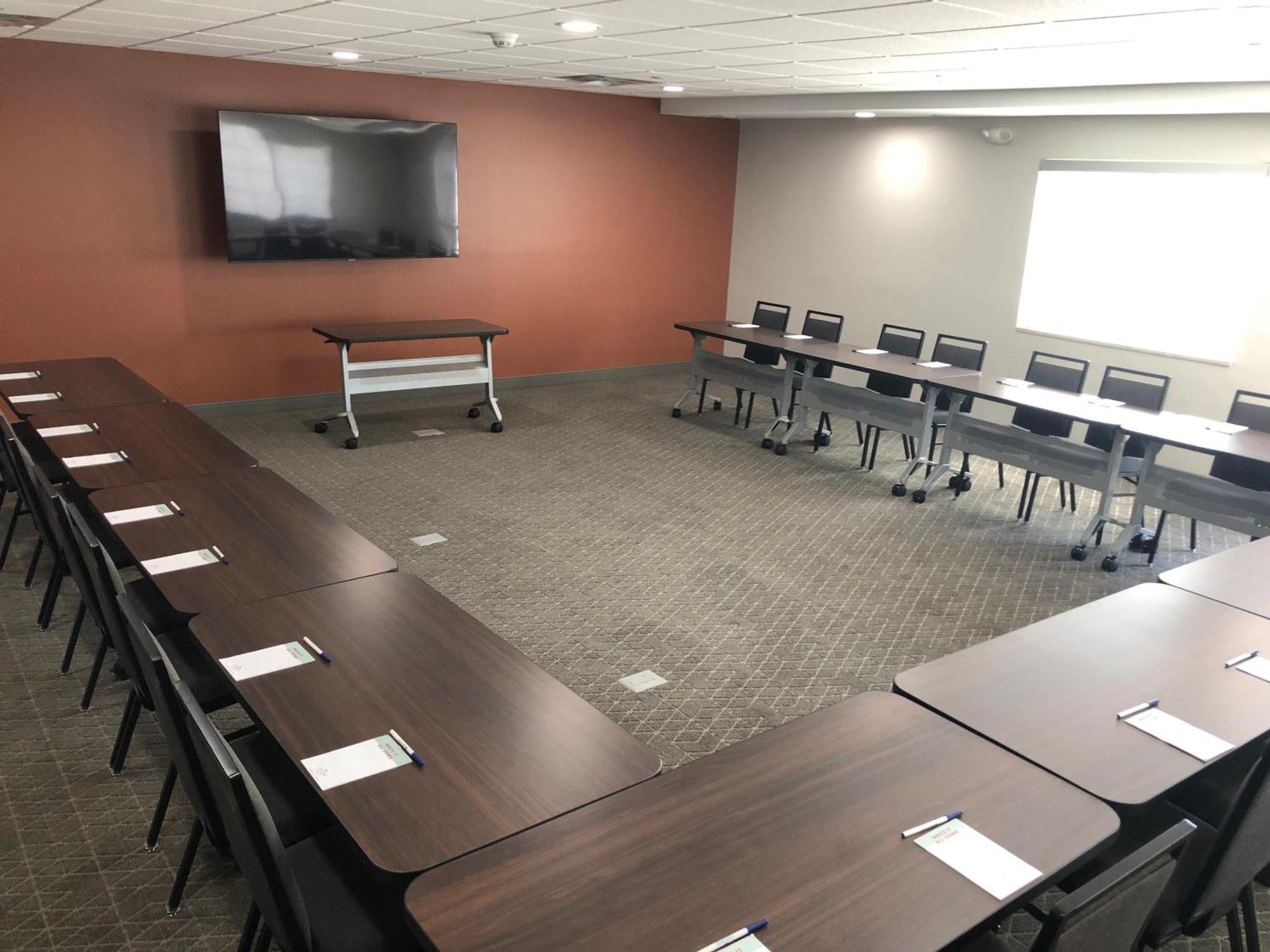 Candlewood Suites Fort Wayne - Nw By Ihg Exterior photo